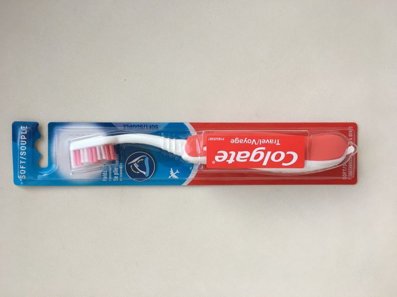 Дорожня розкладна зубна щітка Colgate. Оригінал. З США зубщ фото